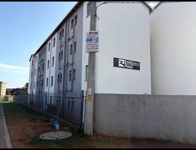 2 BEDROOM APARTMENT FOR SALE IN FLEURHOF